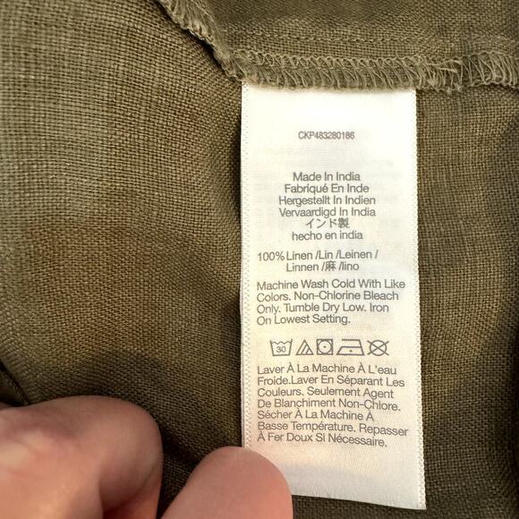 Scoopneck Crop Tank in 100% Linen - Picture 5 of 5